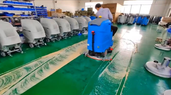 四平2023年还在用人工的物业保洁不妨试试洗地机吧