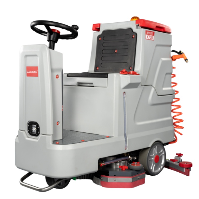 四平坦洁全自动驾驶式洗地机X700