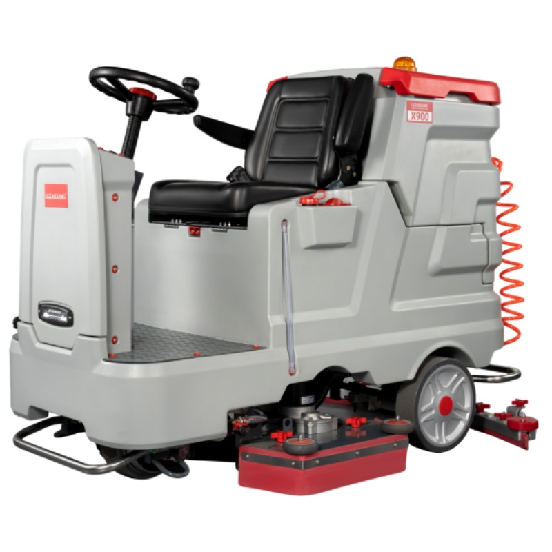 四平坦洁驾驶式洗地机X900